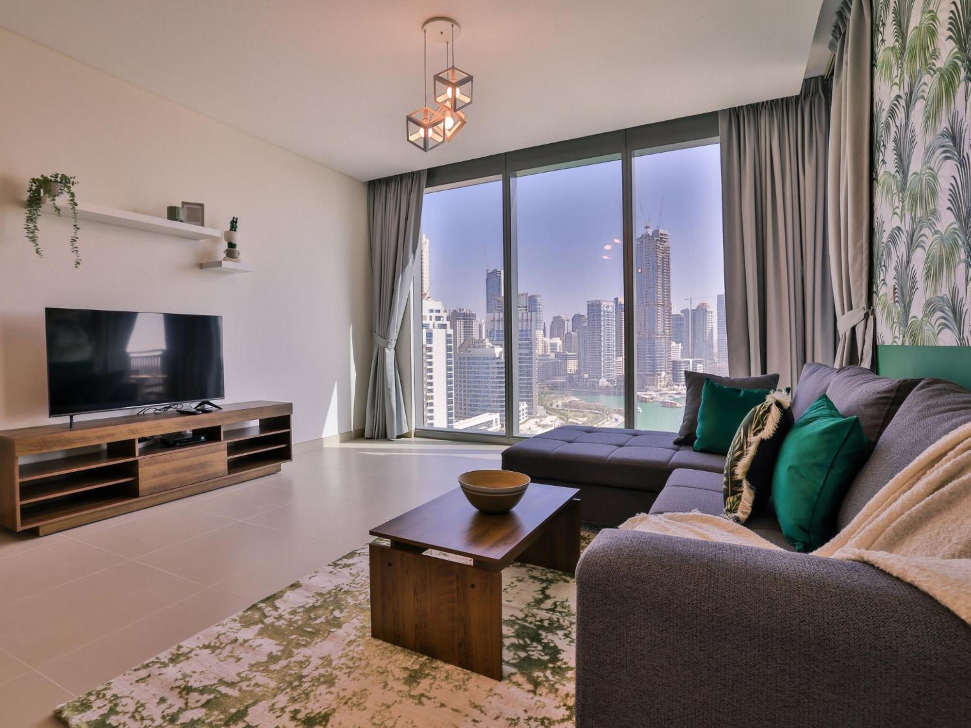 Luxurious Apartments Dubai Marina Views Pool Gym By Sojo Stay מראה חיצוני תמונה