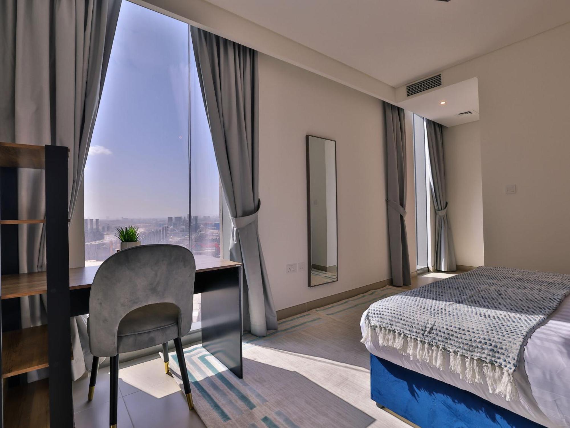 Luxurious Apartments Dubai Marina Views Pool Gym By Sojo Stay מראה חיצוני תמונה